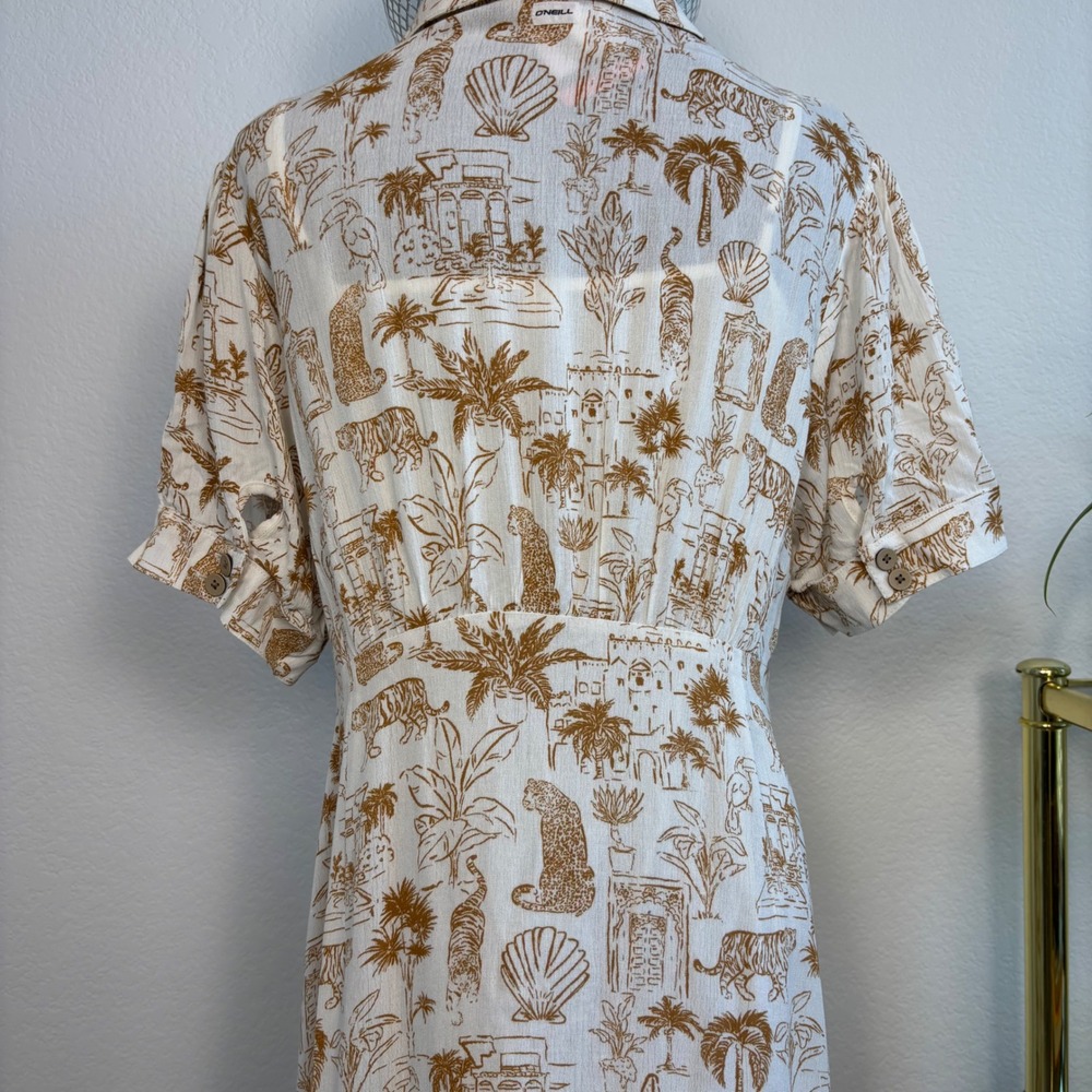 ONeill Tropical Safari Print Button Front Maxi Dress | White Medium NWT travel - Picture 6 of 16